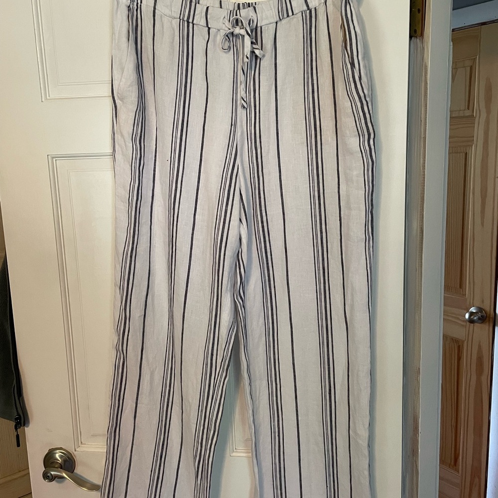 NWT Vineyard Vines linen pants, M.